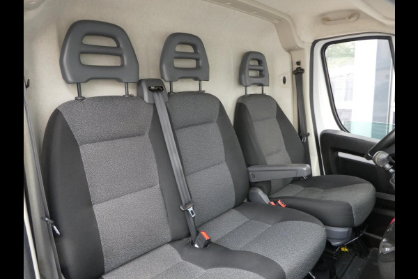 Fiat Ducato 2.3 MultiJet 120 pk L2H2 Airco, Navigatie, Camera.