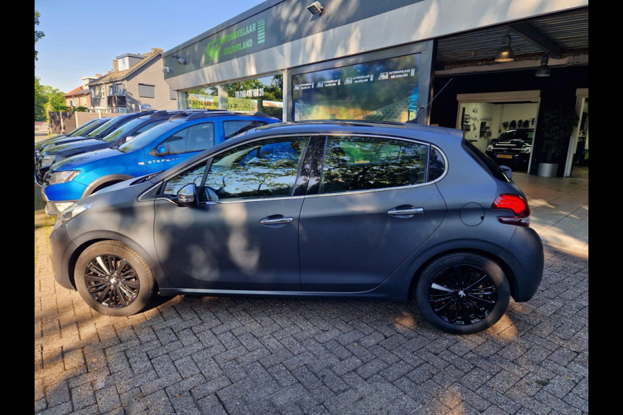 Peugeot 208 1.2 PureTech Allure 2E EIGENAAR|12MND GARANTIE|NL AUTO|LAGE KM STAND