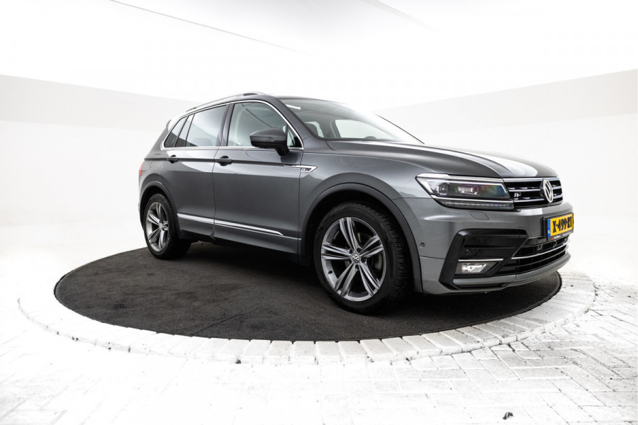 Volkswagen Tiguan 1.5 TSI ACT Highline Business R Autom. Navigatie, Panorama, Climate,