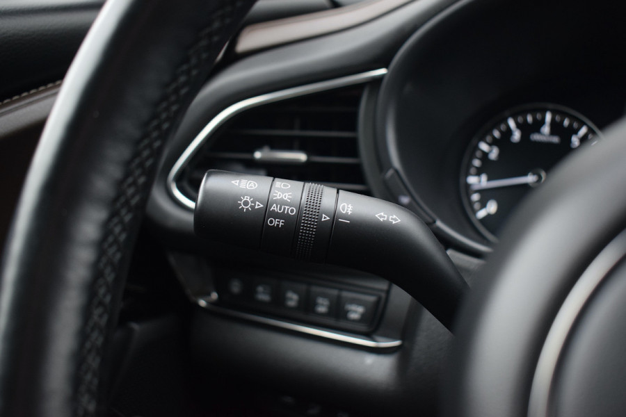 Mazda CX-30 2.0 e-SkyActiv-X M Hybrid Luxury | Bose | Apple CarPlay | Adapt. Cruise | Leer | Stuurverw.
