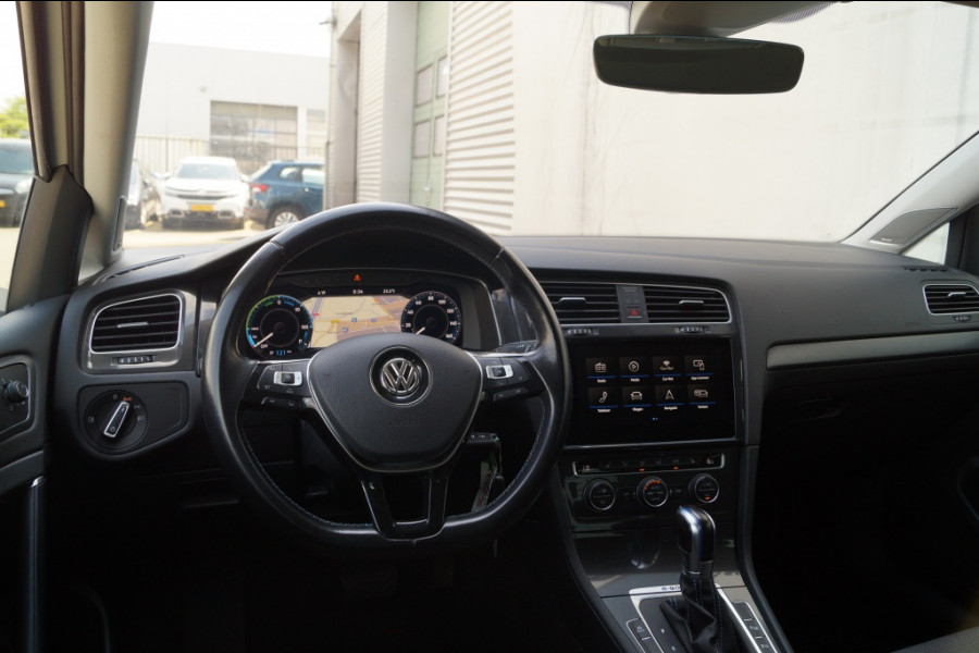Volkswagen e-Golf e-Golf Automaat -NAVI-ACC-LED-ECC-PDC-