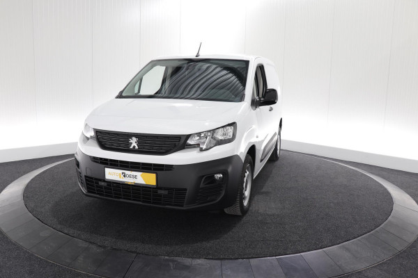 Peugeot Partner 1.5 BlueHDi 100 S&S L1 | Trekhaak | Camera | Parkeersensoren | Bluetooth Radio | Vloerplaat