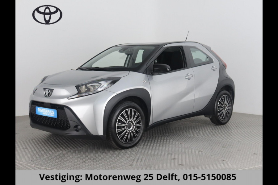 Toyota Aygo X 1.0 VVT-i AUTOMAAT PLAY BI-TONE BIJNA 2023 MET GARANTIE TOT 11-2032* CARPLAY NAVI.CAMERA.ACC.