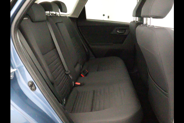 Toyota Auris 1.8 Hybrid Aspiration | Cruise Control | Parkeerhulpcamera | Privacy Glass