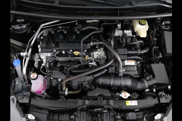 Toyota Yaris 1.5 Hybrid Active Black Edition | Apple Carplay & AndroidAUTO | Camera | Adapt.Cruise control | Privacy Glass