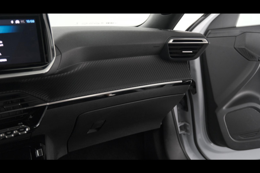 Peugeot 2008 PureTech 130 EAT8 Allure | Facelift | 360 Camera | Dodehoekdetectie | Stoelverwarming | Apple Carplay