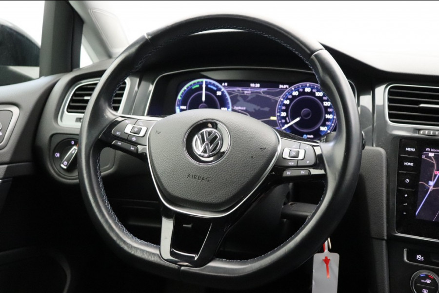 Volkswagen e-Golf Sportline (14.000,- NA SUBSIDIE) - Digital Cockpit, LED