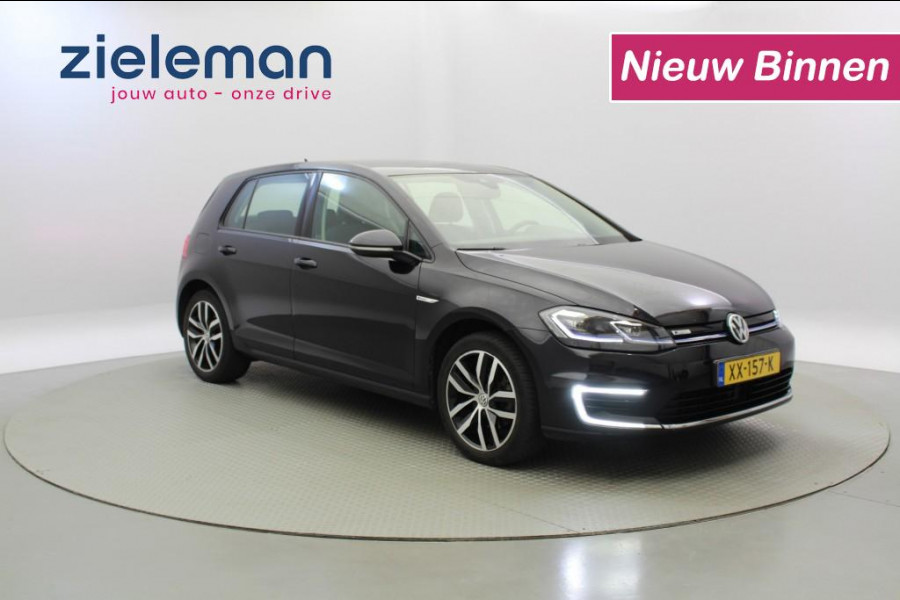 Volkswagen e-Golf Sportline (14.000,- NA SUBSIDIE) - Digital Cockpit, LED