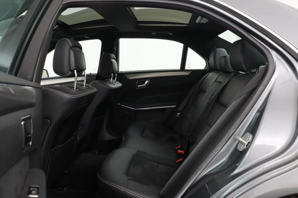Mercedes-Benz E-Klasse 220 BlueTEC Edition AMG | 1e eigenaar | Panoramadak | Trekhaak | Stoelverwarming | Harman Kardon | Full LED | Navigatie