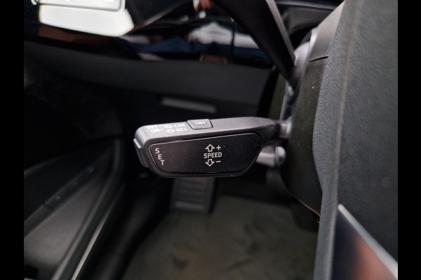 Audi e-tron e-tron 55 quattro advanced 95 kWh Automaat | Bang & Olufsen | Leder | Luchtvering | Stoelverwarming | Ambianceverlichting | Camera |