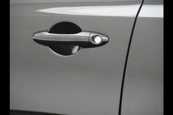 Kia Picanto 1.0 DPi DynamicLine - Achteruitrijcamera - Airco - Cruise Control - Apple Carplay/Android Auto - Fabrieksgarantie Tot 2030