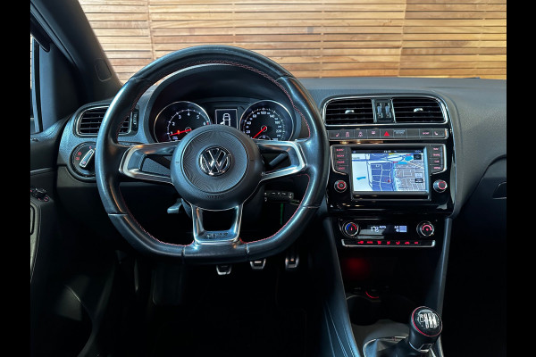 Volkswagen Polo 1.8 TSI GTI Black Edition | NL Auto | Navi | ACC | Climatic | NAP | Historie Bekend | Drive Select |