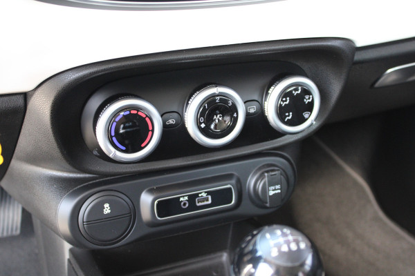 Fiat 500L TwinAir 105PK CityCross | Apple Carplay | Parkeersensoren achter