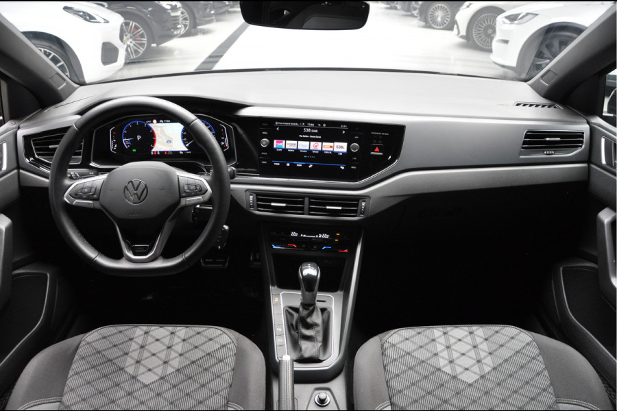 Volkswagen Polo 1.0 TSI R-Line | IQ LIGHT | ACC | LANE | Blindspot | Carplay |