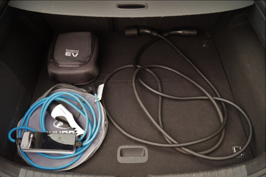 Hyundai IONIQ Comfort EV Limited Automaat -NAVI-ECC-PDC-