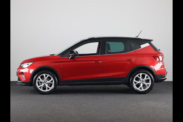 Seat Arona 1.0 TSI FR Business Connect 95 pk | Verlengde garantie | Navigatie via App | Parkeersensoren (Park assist) | Achteruitrijcamera | Stoelverwarming |