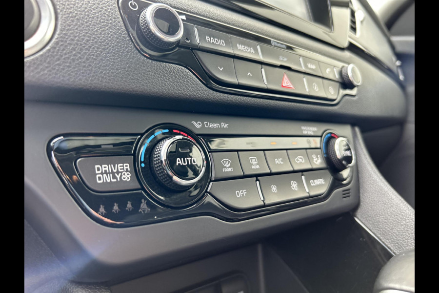 Kia Niro 1.6 GDi Hybrid BusinessLine Automaat | Navi | Camera | Schuif/Kantel dak