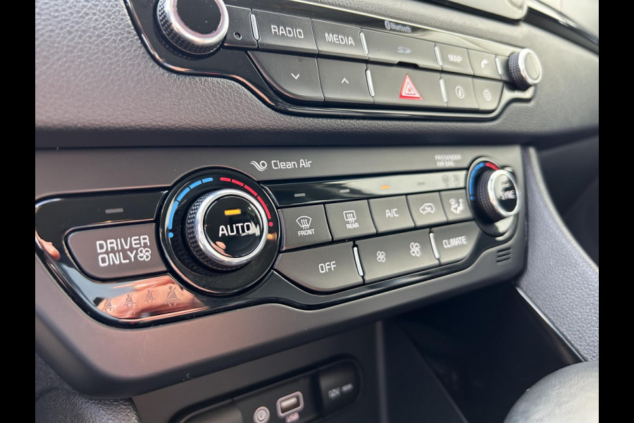 Kia Niro 1.6 GDi Hybrid First Edition Automaat | Navi | Camera | Parkeersensoren | Clima