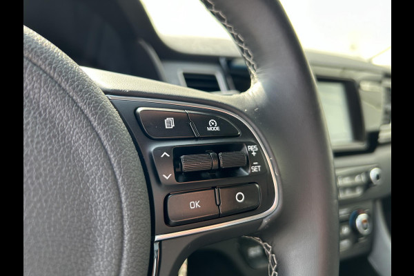 Kia Niro 1.6 GDi Hybrid First Edition Automaat | Navi | Camera | Parkeersensoren | Clima