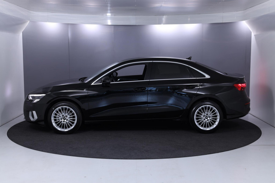 Audi A3 Limousine 30 TFSI Advanced edition 110 pk S-Tronic | Navigatie | Parkeersensoren achter | LED koplampen |