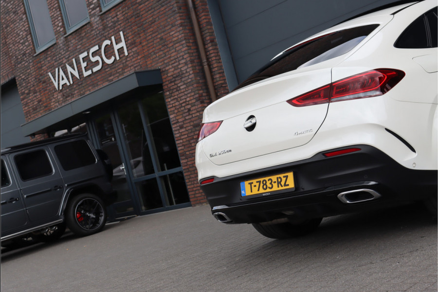 Mercedes-Benz GLE Coupé 350 de 4-MATIC AMG Line Aut9 | Luchtvering | Distronic+ | Stoelventilatie | Panoramadak | Burmester | Trekhaak | Surround Camera | Keyless Go | Leder | Rijassistentiepakket |