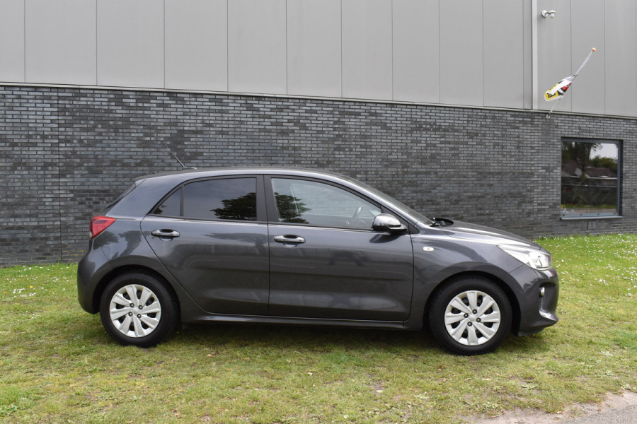 Kia Rio 1.0 TGDI DynamicLine Automaat Applecarply Stuur-stoel verwarming Parkeer camera