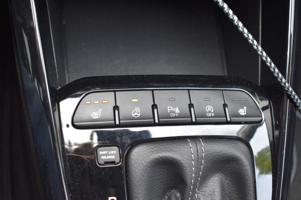 Kia Rio 1.0 TGDI DynamicLine Automaat Applecarply Stuur-stoel verwarming Parkeer camera