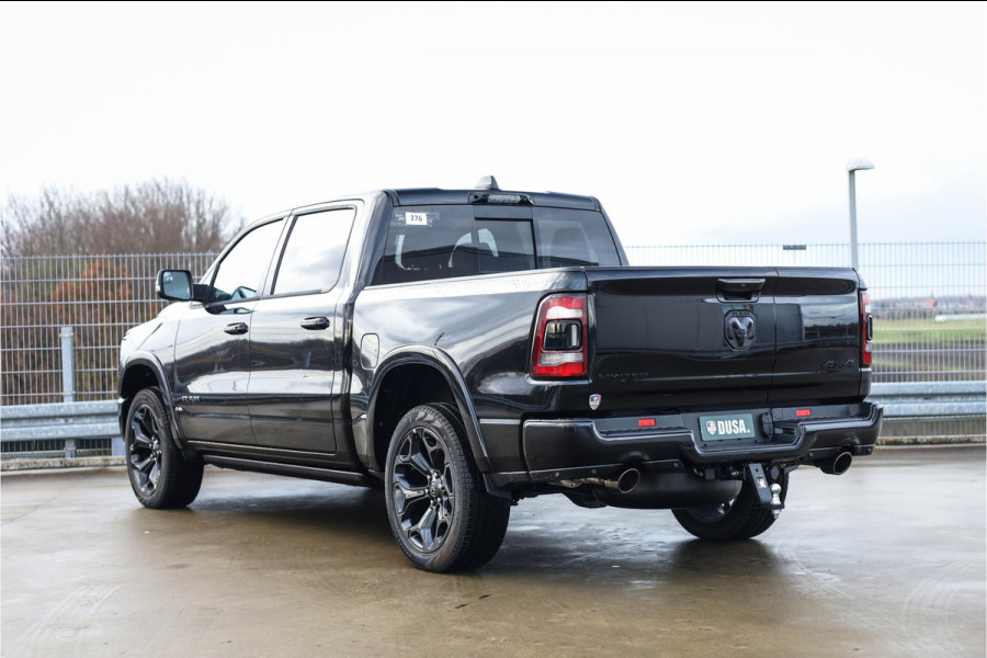 Dodge Ram 1500 Limited 5.7 V8 HEMI Night Edition | Panoramadak  | Luchtvering |  Getoonde accessoires zijn verkrijgbaar tegen meerprijs