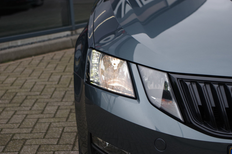 Škoda Octavia Combi 1.0 TSI 116 PK Greentech Sport Business, Navigatie, Cruise Control, Trekhaak, CarPlay, Sportstoelen