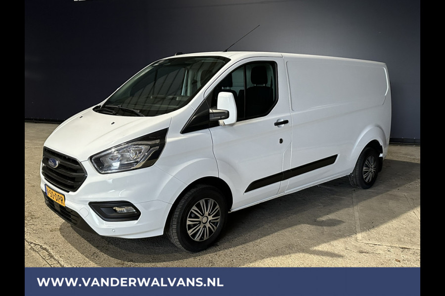 Ford Transit Custom 2.0 TDCI 131pk L2H1 Euro6 Airco | 2800kg trekvermogen | LED | Cruisecontrol | Parkeersensoren Stoelverwarming, Voorruitverwarming, Bijrijdersbank