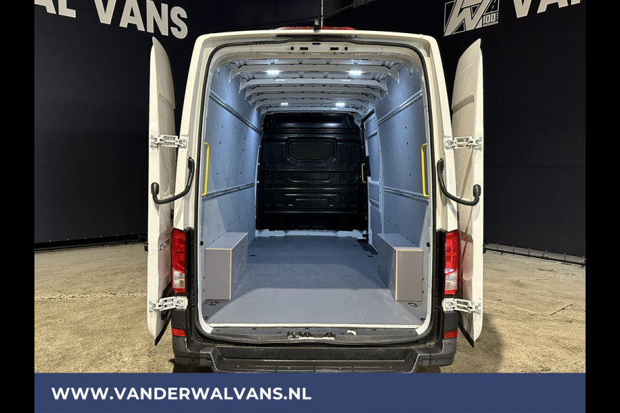 Volkswagen Crafter 2.0TDI 140pk L4H3 L3H2 Euro6 Airco | Camera | Apple Carplay | Parkeersensoren Android Auto, Bijrijdersbank, 3000kg Trekvermogen