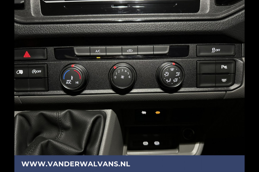 Volkswagen Crafter 2.0TDI 140pk L4H3 L3H2 Euro6 Airco | Camera | Apple Carplay | Parkeersensoren Android Auto, Bijrijdersbank, 3000kg Trekvermogen