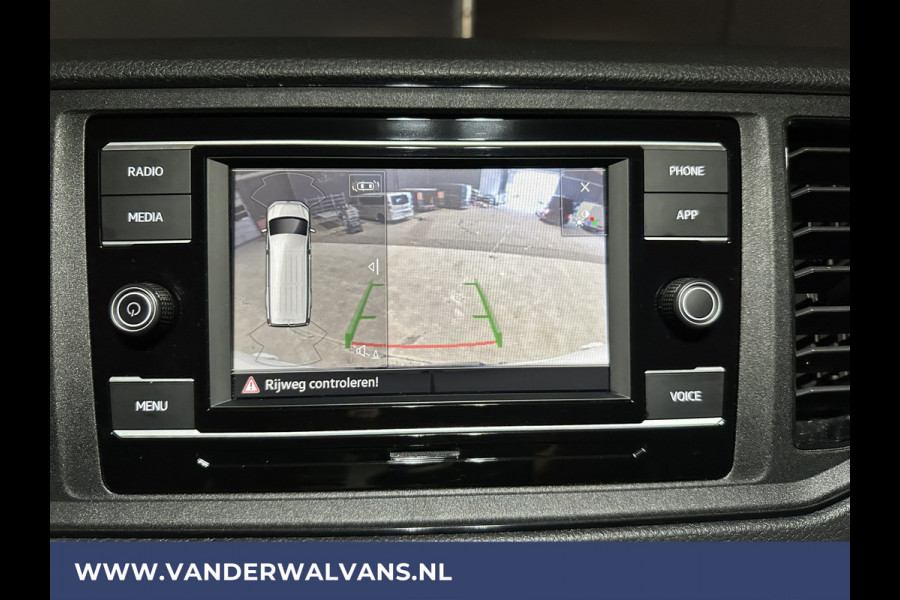 Volkswagen Crafter 2.0TDI 140pk L4H3 L3H2 Euro6 Airco | Camera | Apple Carplay | Parkeersensoren Android Auto, Bijrijdersbank, 3000kg Trekvermogen