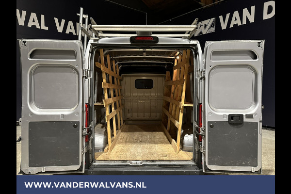 Peugeot Boxer 2.2BlueHDi 165pk L2H2 Glasresteel Euro6 Airco | Imperiaal | Camera | Navigatie Cruisecontrol, Parkeersensoren, Bijrijdersbank