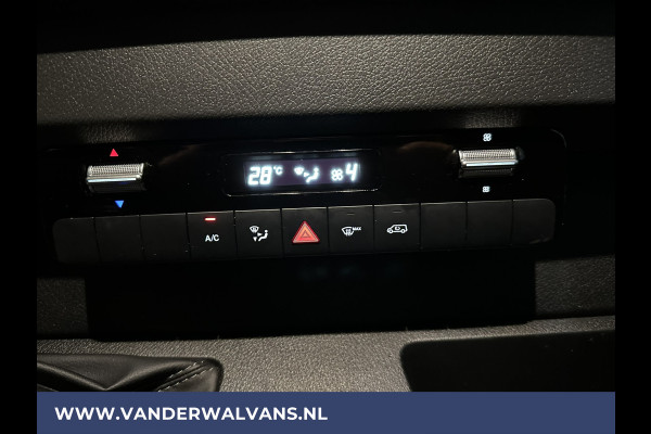 Mercedes-Benz Sprinter 317 CDI 170pk L3H2 Euro6 Airco | Camera | Apple Carplay | Cruisecontrol | Stoelverwarming Chauffeursstoel, Bijrijdersbank, Android Auto, MBUX