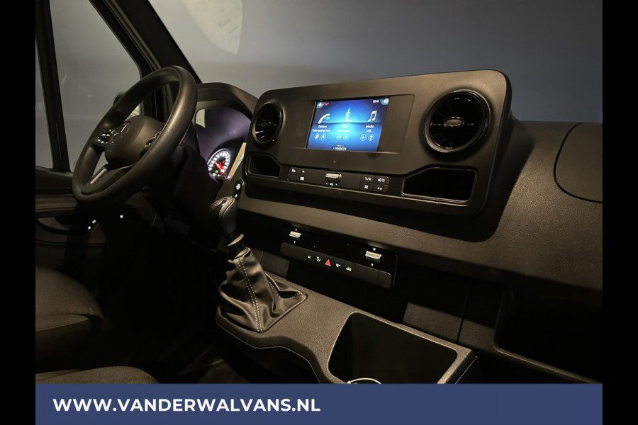 Mercedes-Benz Sprinter 317 CDI 170pk L3H2 Euro6 Airco | Camera | Apple Carplay | Cruisecontrol | Stoelverwarming Chauffeursstoel, Bijrijdersbank, Android Auto, MBUX