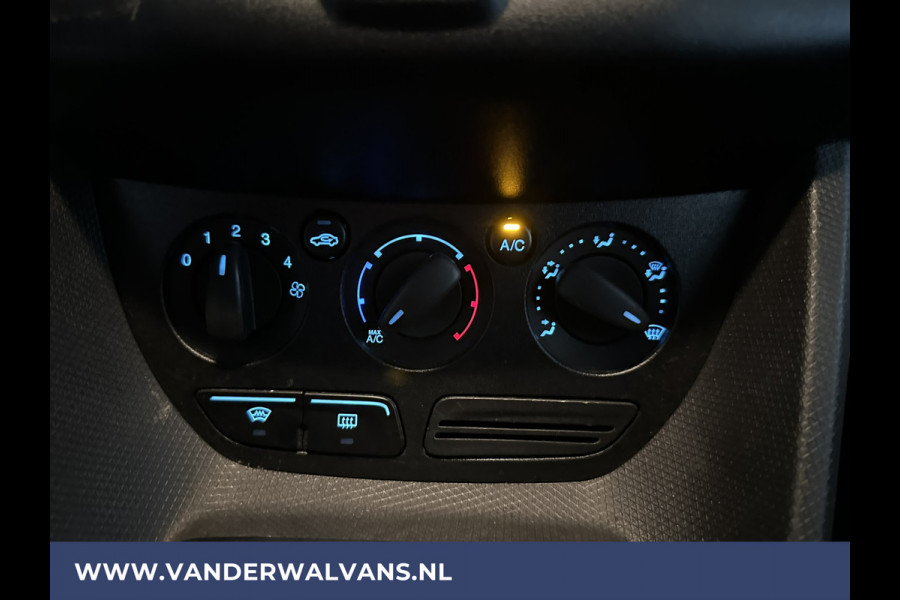 Ford Transit Connect 1.5 TDCI 101pk L1H1 Euro6 Airco | Navigatie | Trekhaak Bijrijdersbank