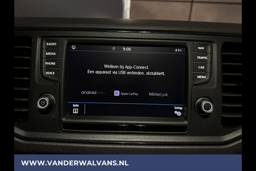 Volkswagen Crafter 2.0 TDI L3H2 L2H1 Euro6 Airco | Navigatie | Camera | Apple Carplay Android Auto, Bijrijdersbank
