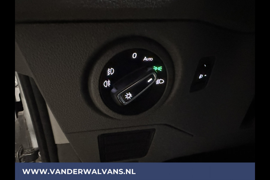 Volkswagen Crafter 2.0 TDI 140pk L3H2 L2H1 Euro6 Airco | 2x zijdeur | Apple Carplay | Android Auto Stoelverwarming, Parkeersensoren, Bluetooth-telefoonvoorbereiding