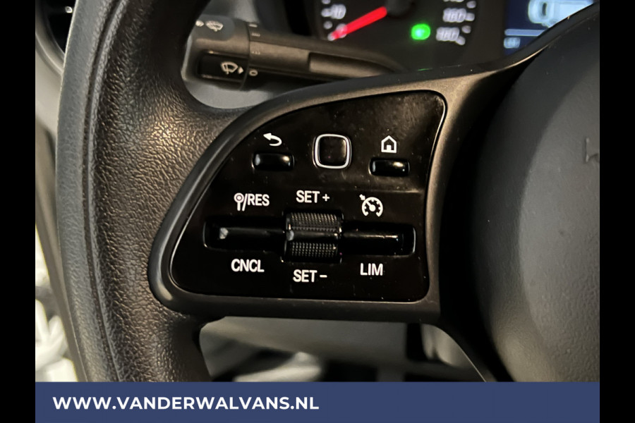 Mercedes-Benz Sprinter 317 CDI 170pk L3H2 Euro6 Airco | Camera | Stoelverwarming | Cruisecontrol | Apple Carplay Navigatie, android auto, parkeersensoren, keyless, bijrijdersbank