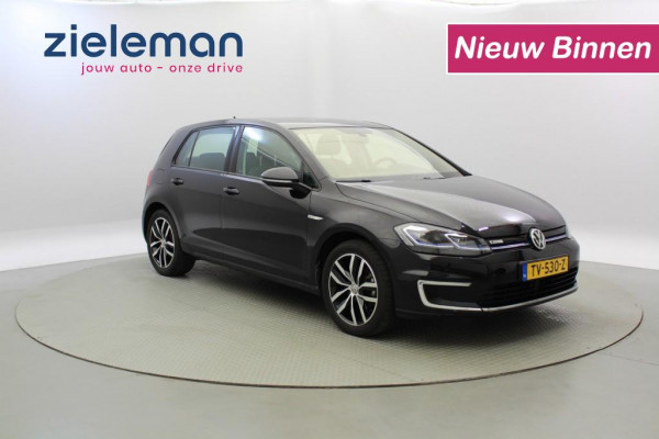 Volkswagen e-Golf Electric Sportsline (14.000,- NA SUBSIDIE) - CarPlay, PDC, LED