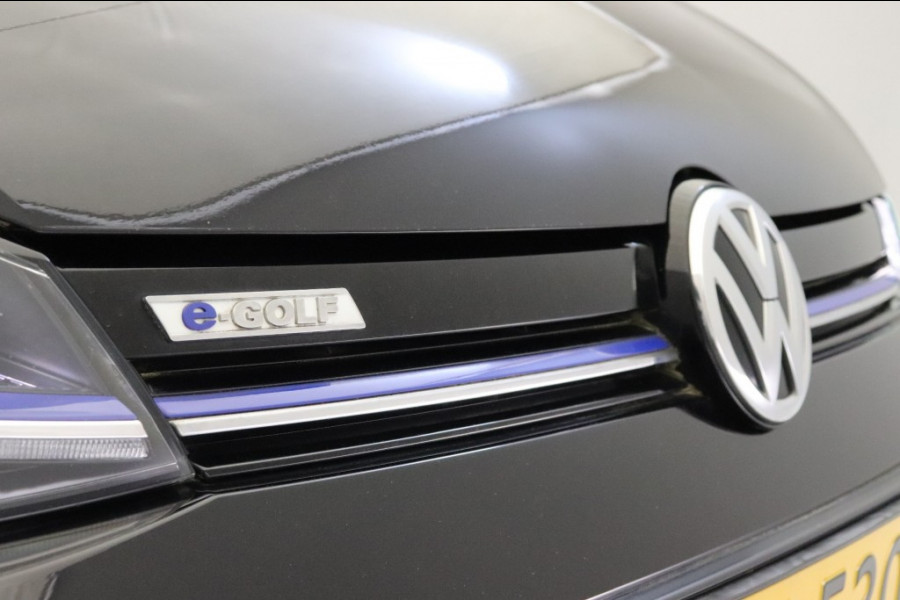 Volkswagen e-Golf Electric Sportsline (14.000,- NA SUBSIDIE) - CarPlay, PDC, LED