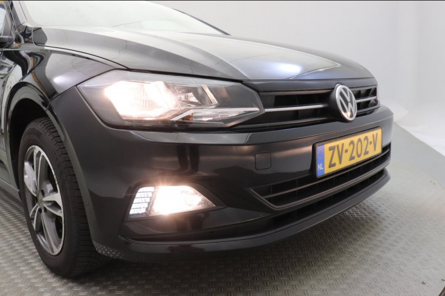 Volkswagen Polo 1.0 TSI Comfortline Business - CarPlay, Adaptive Cruise