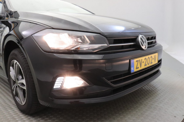 Volkswagen Polo 1.0 TSI Comfortline Business - CarPlay, Adaptive Cruise