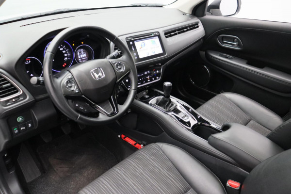 Honda HR-V 1.5 i-VTEC Executive Trekhaak Pano/dak Camera Origineel NL