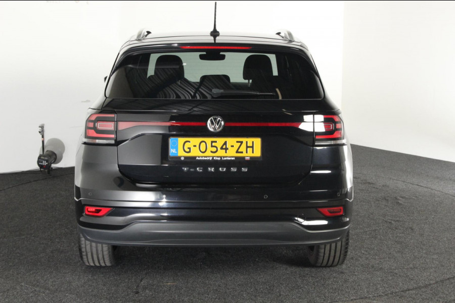 Volkswagen T-Cross 1.0 TSI R-line | Org. NL-auto | 2x R-line pakket | winterpakket |