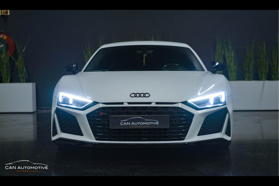 Audi R8 5.2 V10 Quattro Plus Full Carbon Ceramic B&O Matrix Camera Facelift