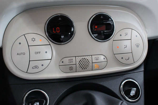 Fiat 500C 1.0 69pk Hybrid Lounge Plus | Navigatie | Apple Carplay/Android Auto | Parkeersensor achter | Cruise Control | Airco