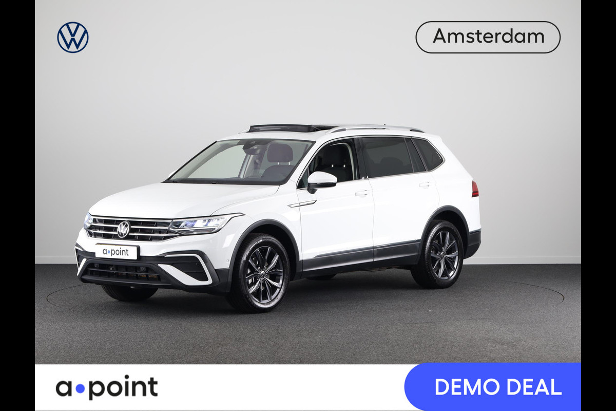 Volkswagen Tiguan Allspace 1.5 TSI Life Business 7-persoons 150 PK | Automaat (DSG) | Panoramadak | Navigatie | Parkeersensoren