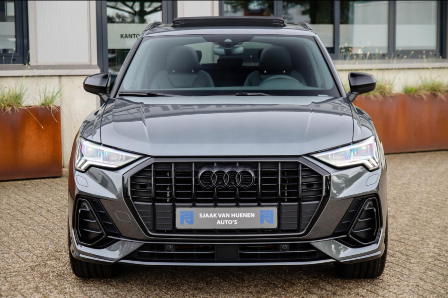 Audi Q3 35 TFSI 1.5 TFSI S Line Pro Line S 150pk S-Tronic! 1e|Panoramadak|Virtual Cockpit|LED Matrix|Leder|ACC|Camera|20inch|Bj'19